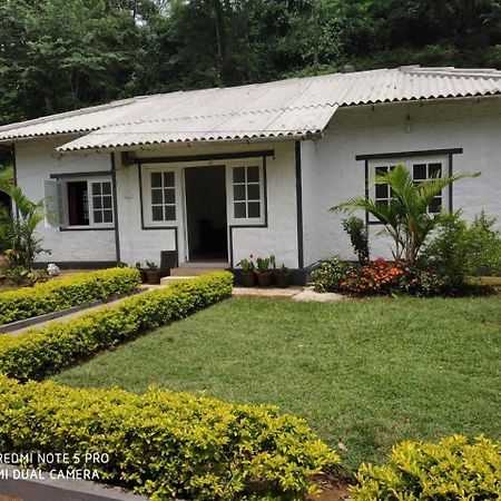 Munnar Heritage Bungalow Bagian luar foto